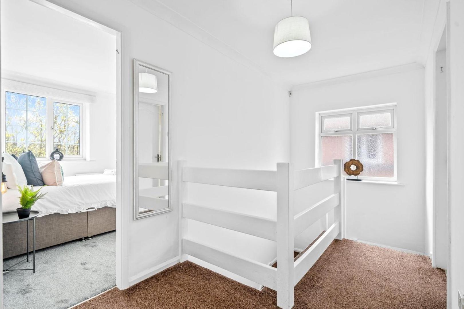 Spacious 5 Bedroom House Nottingham Esterno foto