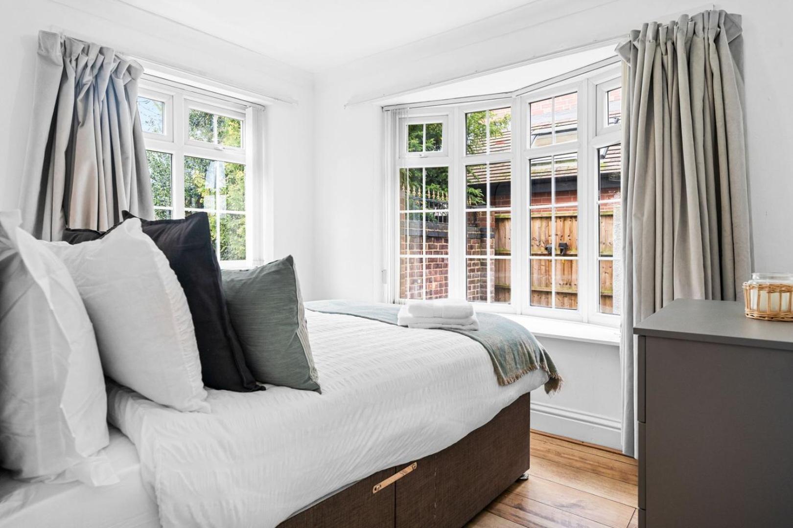 Spacious 5 Bedroom House Nottingham Esterno foto