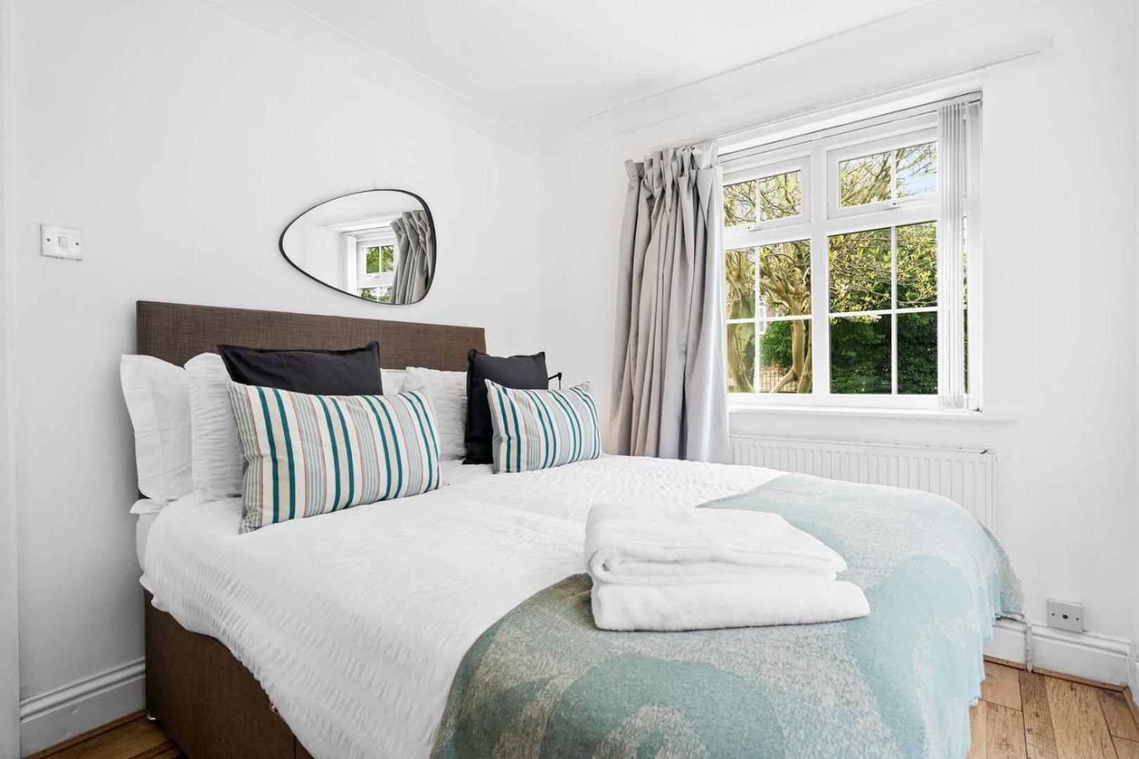 Spacious 5 Bedroom House Nottingham Esterno foto